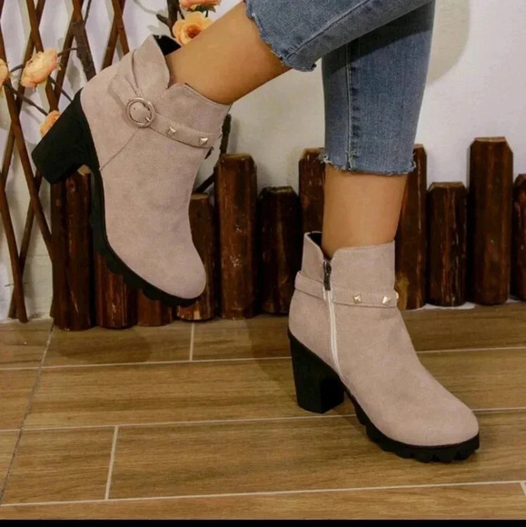 Women's Ankle Boots And Short Boots, New Thick Heel Round Toe Platform Boots - Picture 3 of 6